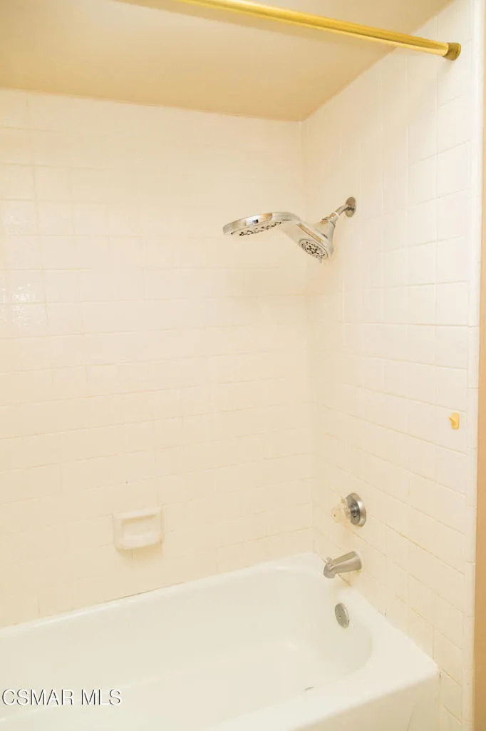 3975 Southhampton Road Moorpark, CA 93021