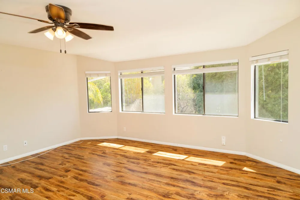 3975 Southhampton Road Moorpark, CA 93021