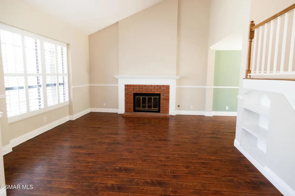3975 Southhampton Road Moorpark, CA 93021