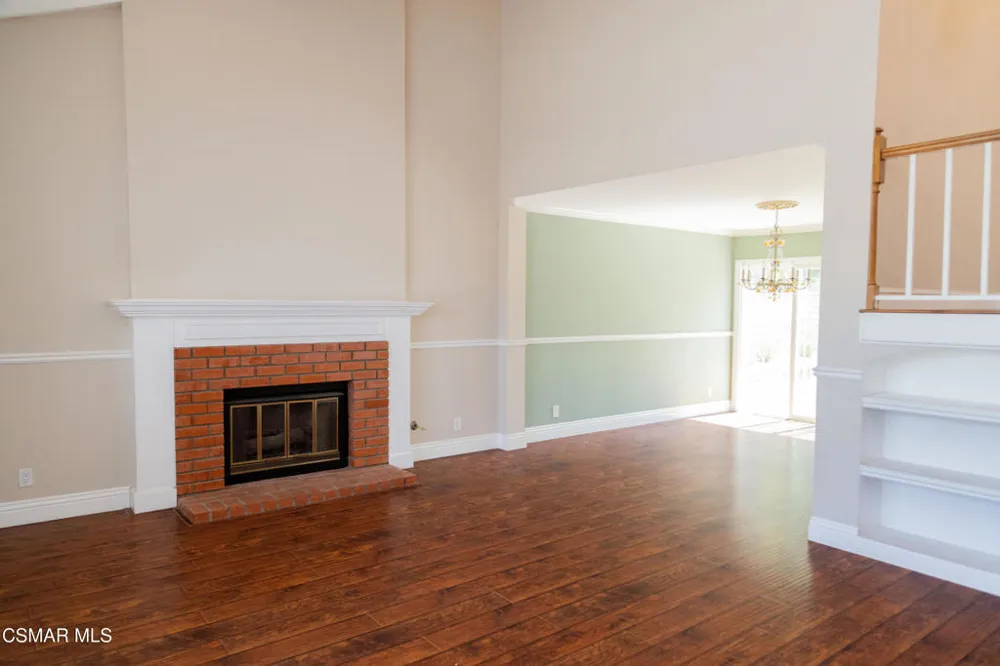 3975 Southhampton Road Moorpark, CA 93021