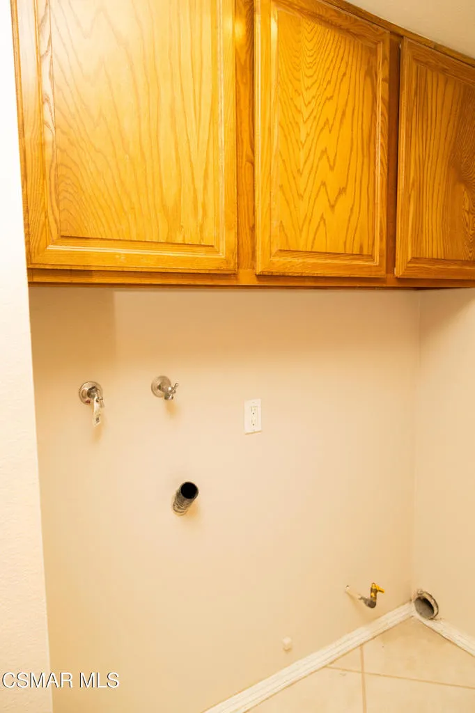 3975 Southhampton Road Moorpark, CA 93021
