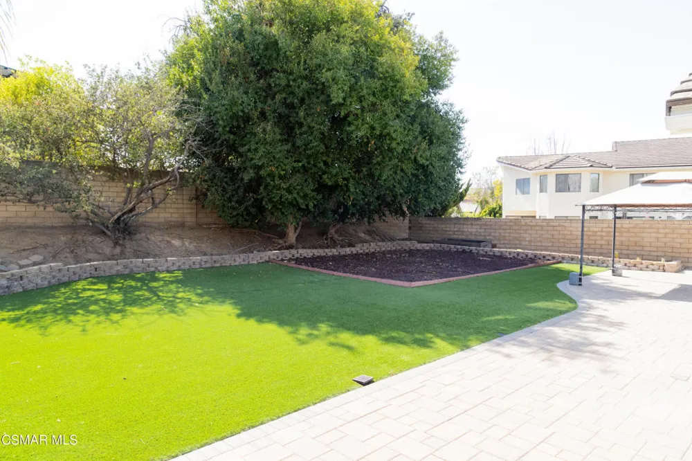 3975 Southhampton Road Moorpark, CA 93021