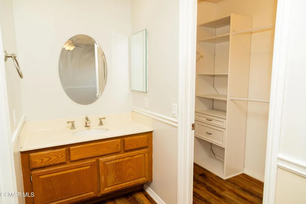 3975 Southhampton Road Moorpark, CA 93021