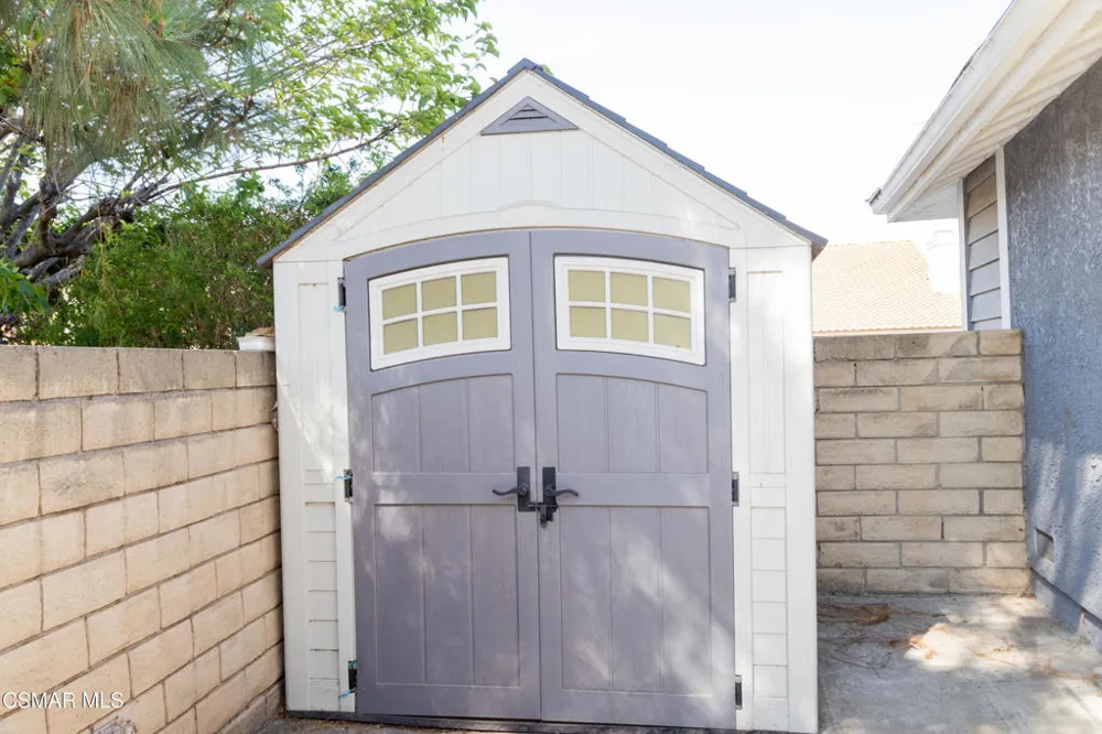 3975 Southhampton Road Moorpark, CA 93021