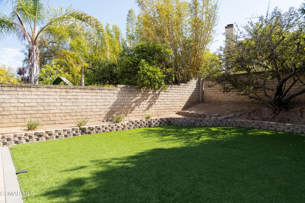 3975 Southhampton Road Moorpark, CA 93021