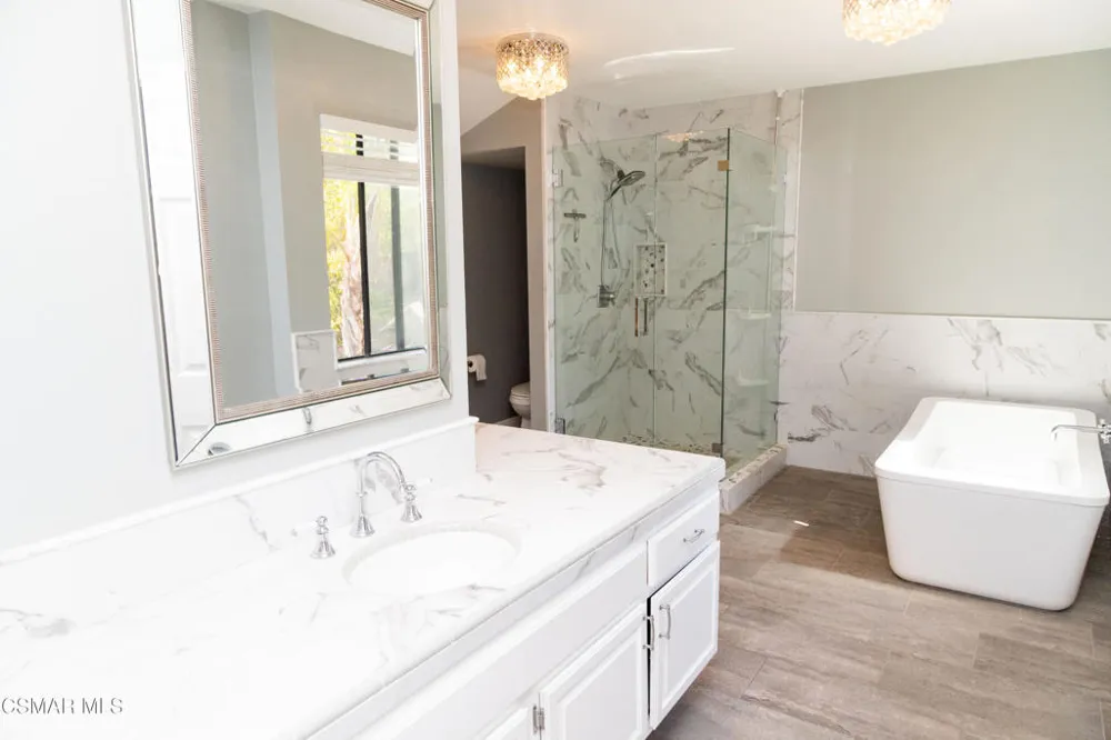 3975 Southhampton Road Moorpark, CA 93021