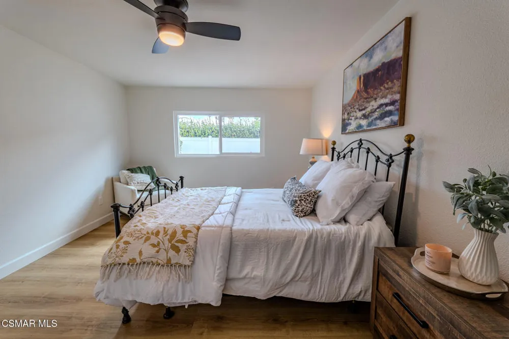 8018 Winnetka Avenue Winnetka, CA 91306