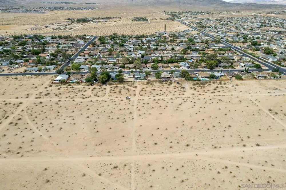 Perch AVE Ridgecrest, CA 93555