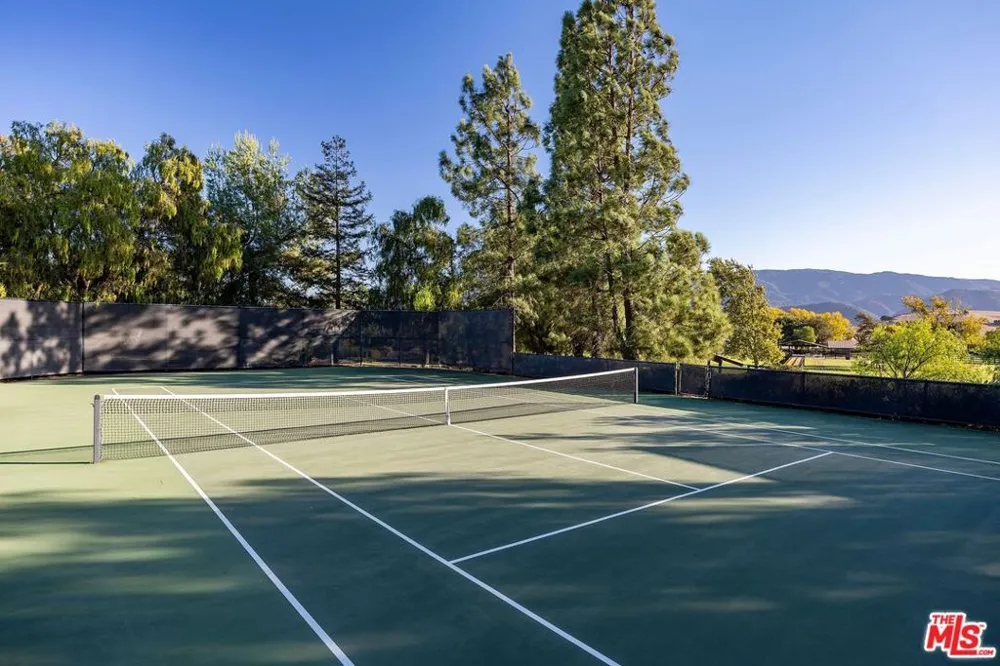 1430 Count Fleet Street Santa Ynez, CA 93460