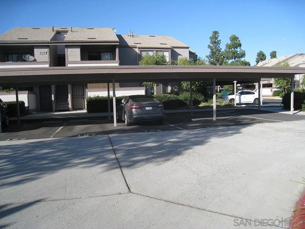 9109 Village Glen #268 San Diego, CA 92123