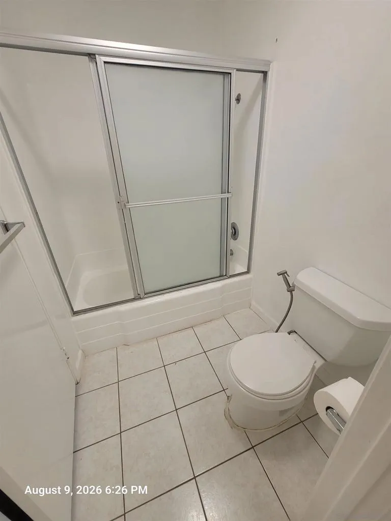 9109 Village Glen #268 San Diego, CA 92123