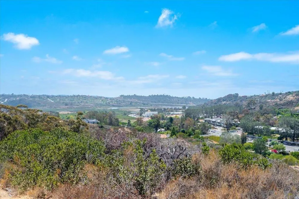3603 Lorimer Ln Encinitas, CA 92024