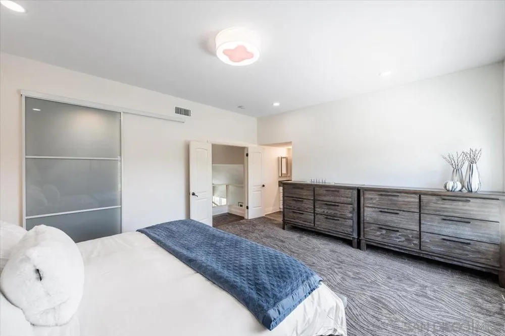 3603 Lorimer Ln Encinitas, CA 92024