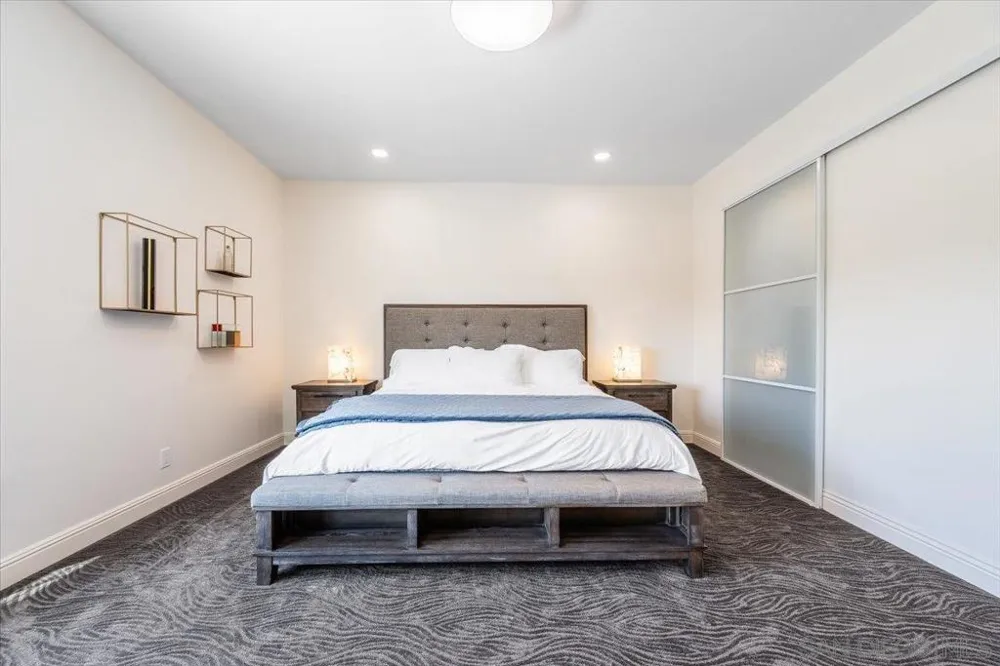 3603 Lorimer Ln Encinitas, CA 92024