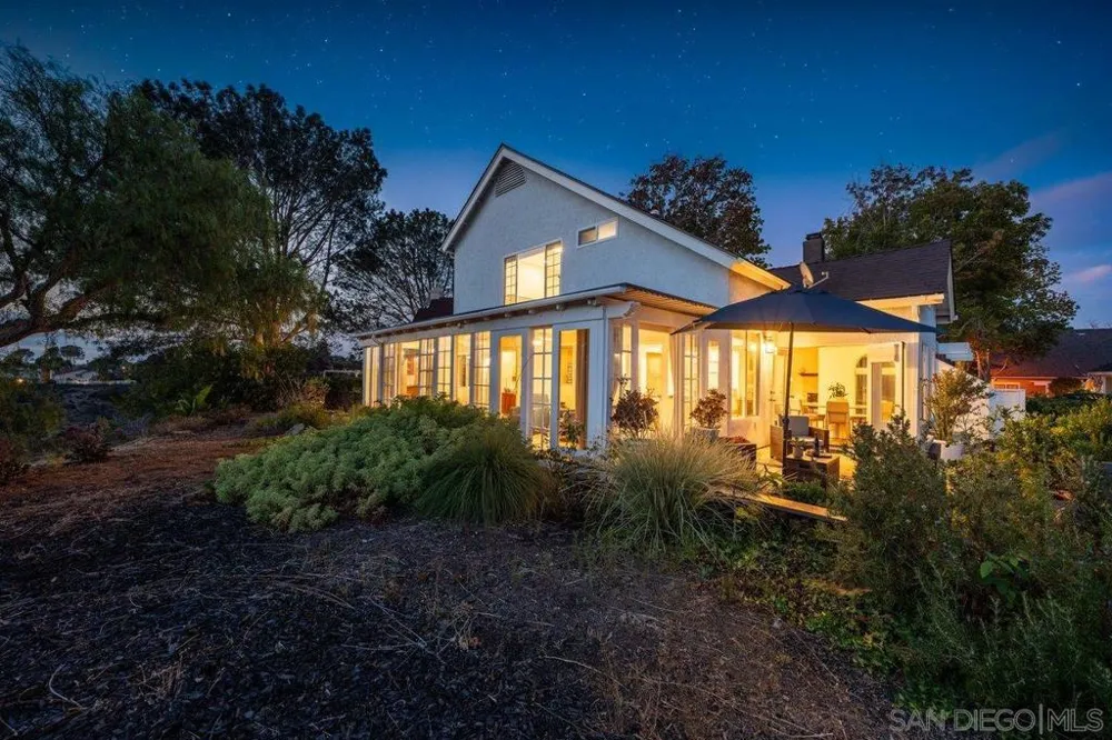 3603 Lorimer Ln Encinitas, CA 92024
