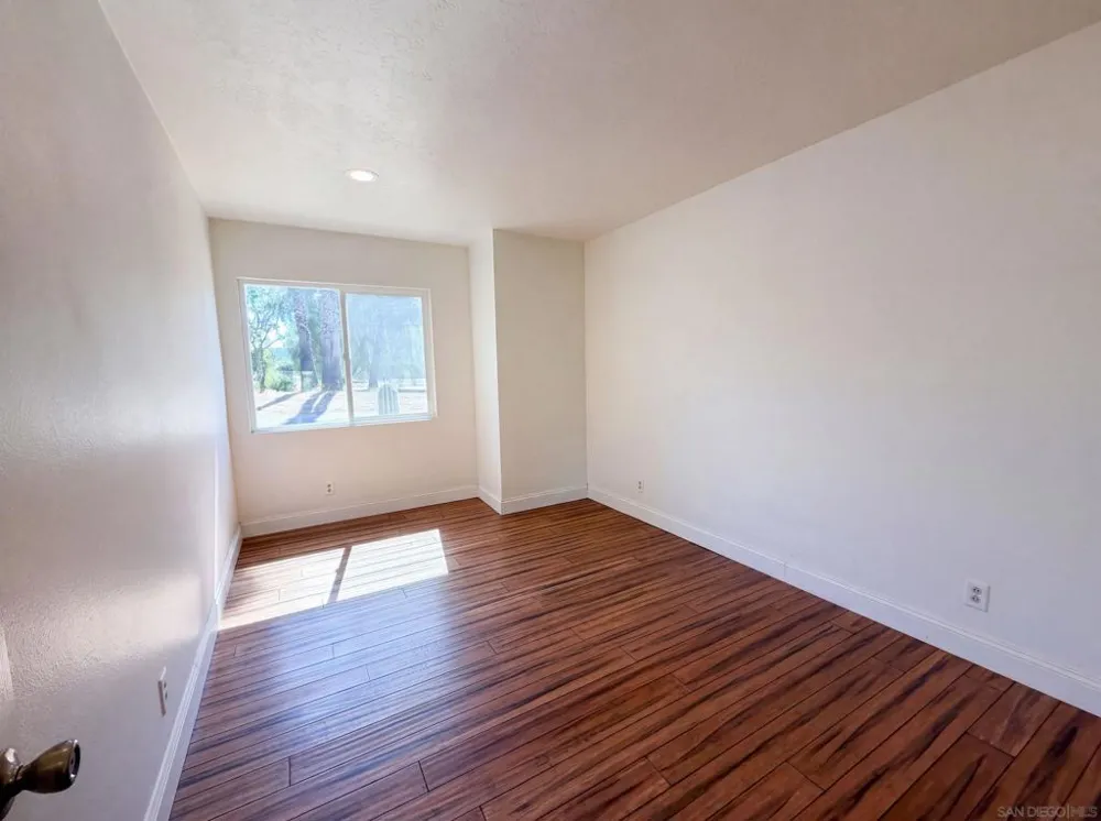 15408 Glentree Valley Center, CA 92082