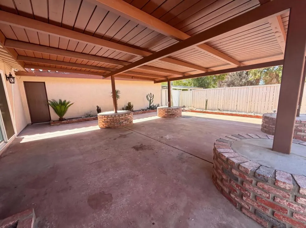 15408 Glentree Valley Center, CA 92082