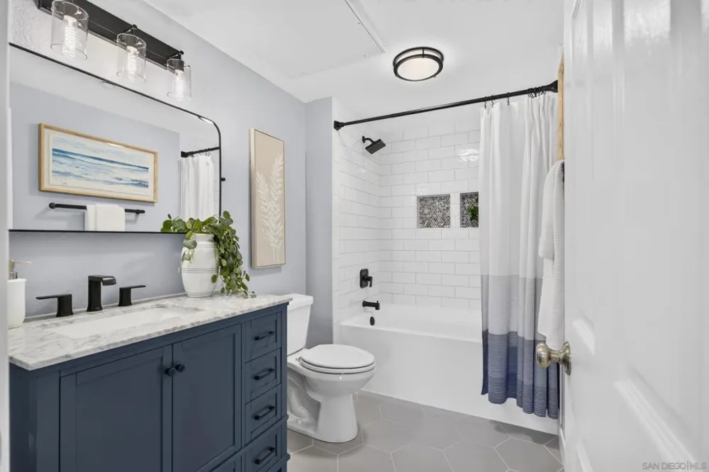 3830 Elijah #426 San Diego, CA 92130