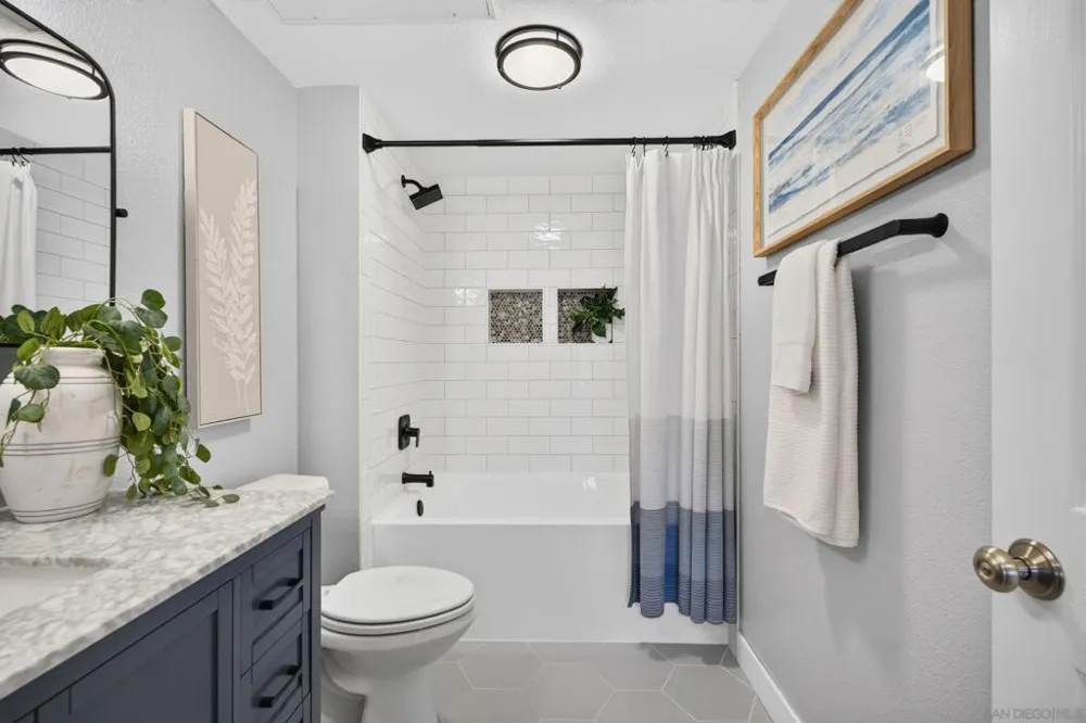 3830 Elijah #426 San Diego, CA 92130