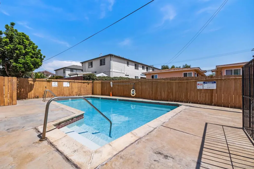 550 Park Way #8 Chula Vista, CA 91910
