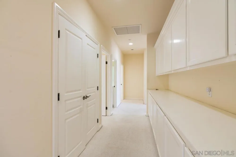 613 Carnation Ln Fallbrook, CA 92028