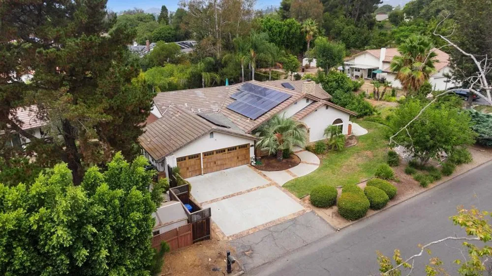 13126 Silver Saddle Ln Poway, CA 92064
