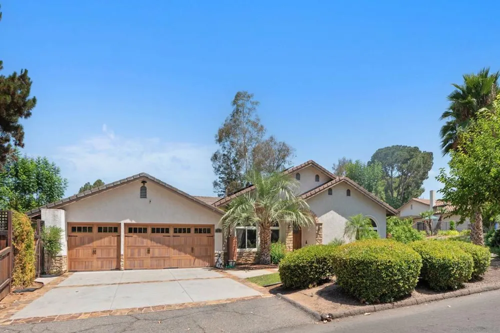 13126 Silver Saddle Ln Poway, CA 92064