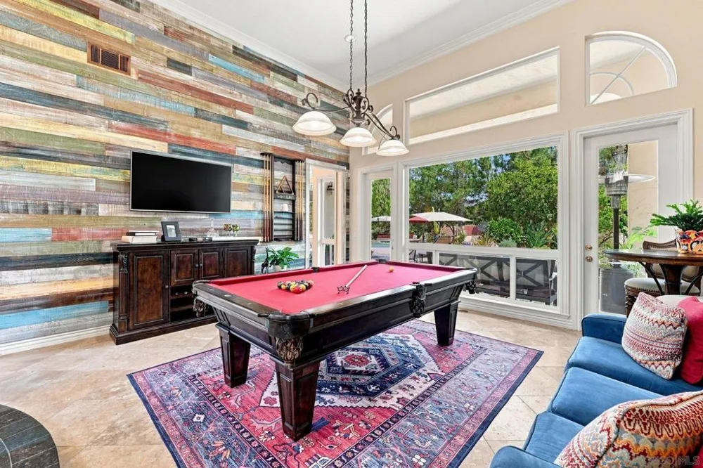 3501 Lone Hill Lane Encinitas, CA 92024