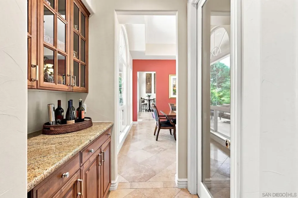 3501 Lone Hill Lane Encinitas, CA 92024