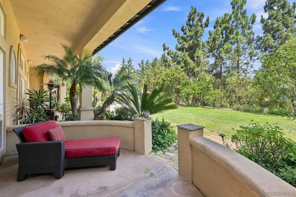 3501 Lone Hill Lane Encinitas, CA 92024