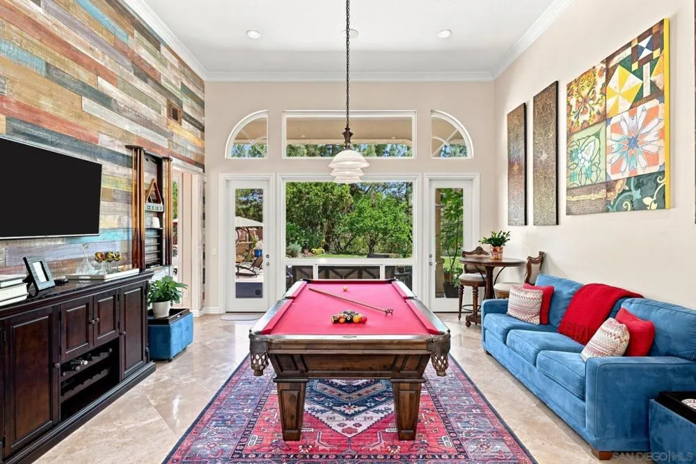 3501 Lone Hill Lane Encinitas, CA 92024