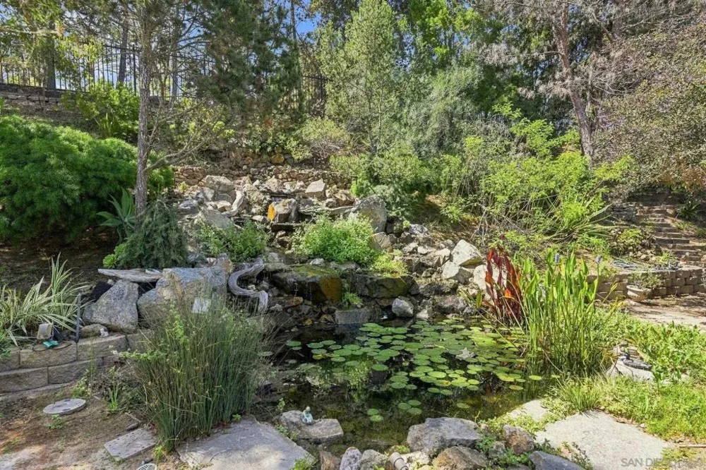 3501 Lone Hill Lane Encinitas, CA 92024