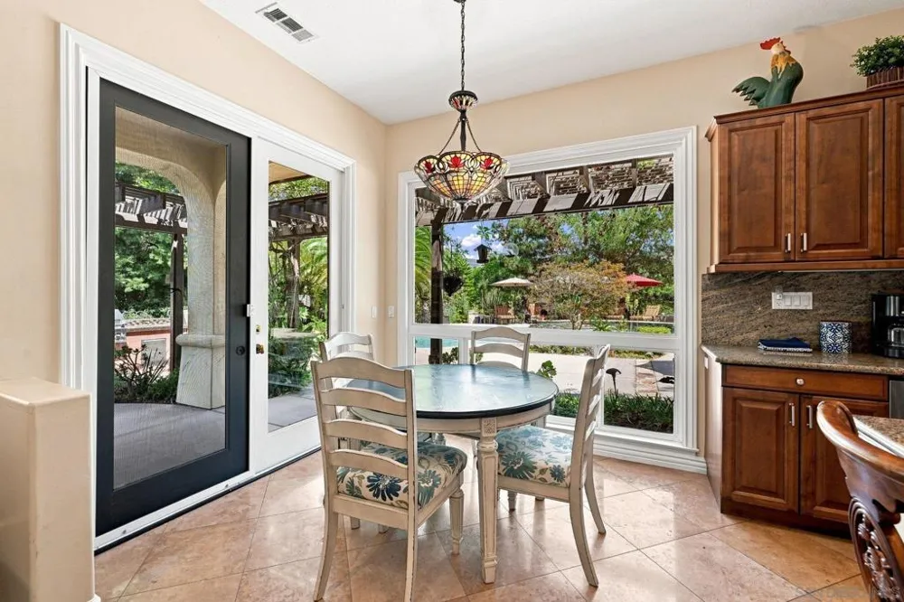 3501 Lone Hill Lane Encinitas, CA 92024