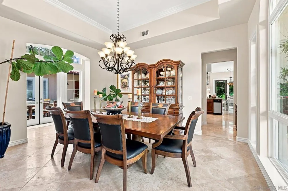 3501 Lone Hill Lane Encinitas, CA 92024