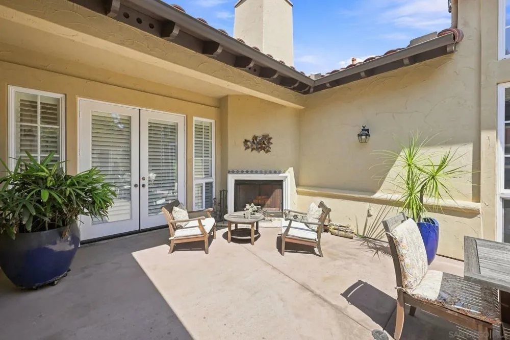 3501 Lone Hill Lane Encinitas, CA 92024
