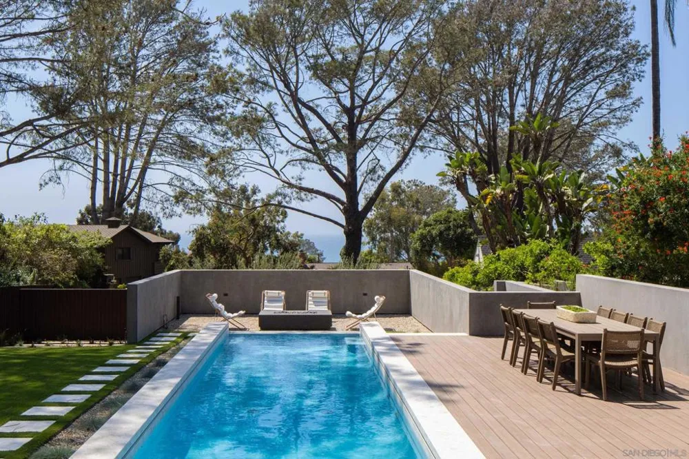 1411 Via Alta Del Mar, CA 92014