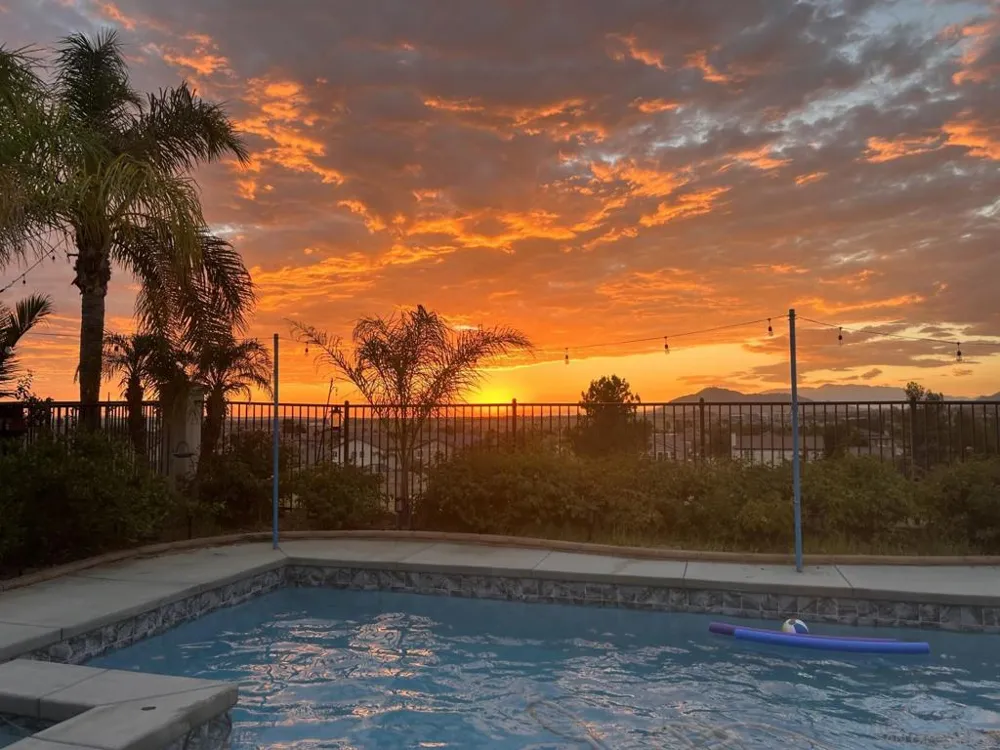 15325 E La Casa Dr Moreno Valley, CA 92555