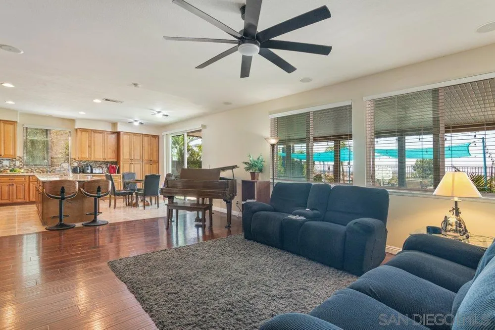 15325 E La Casa Dr Moreno Valley, CA 92555