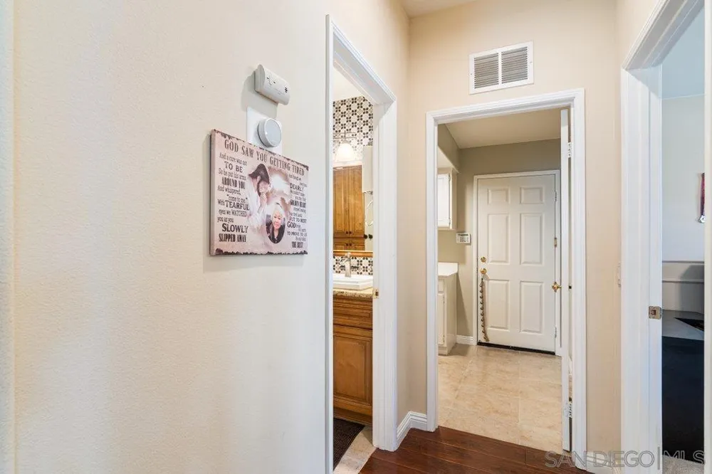 15325 E La Casa Dr Moreno Valley, CA 92555