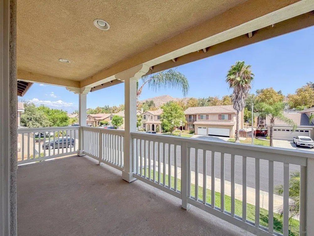 15325 E La Casa Dr Moreno Valley, CA 92555