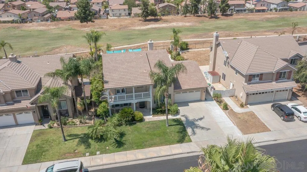 15325 E La Casa Dr Moreno Valley, CA 92555