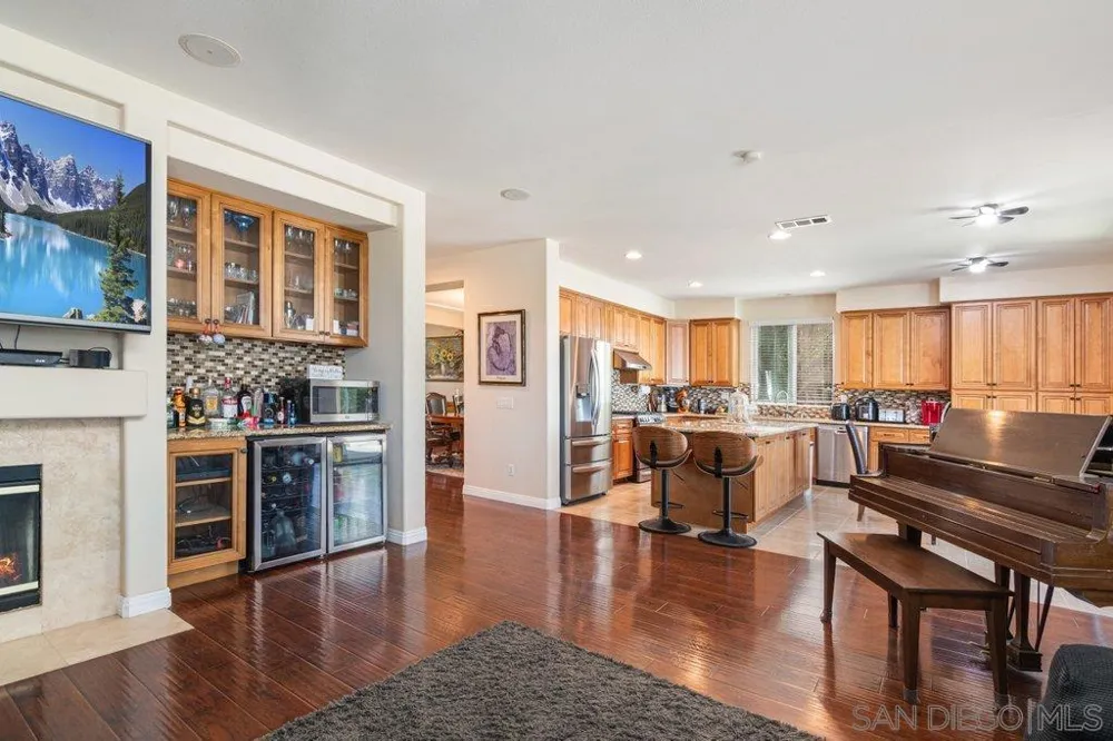 15325 E La Casa Dr Moreno Valley, CA 92555