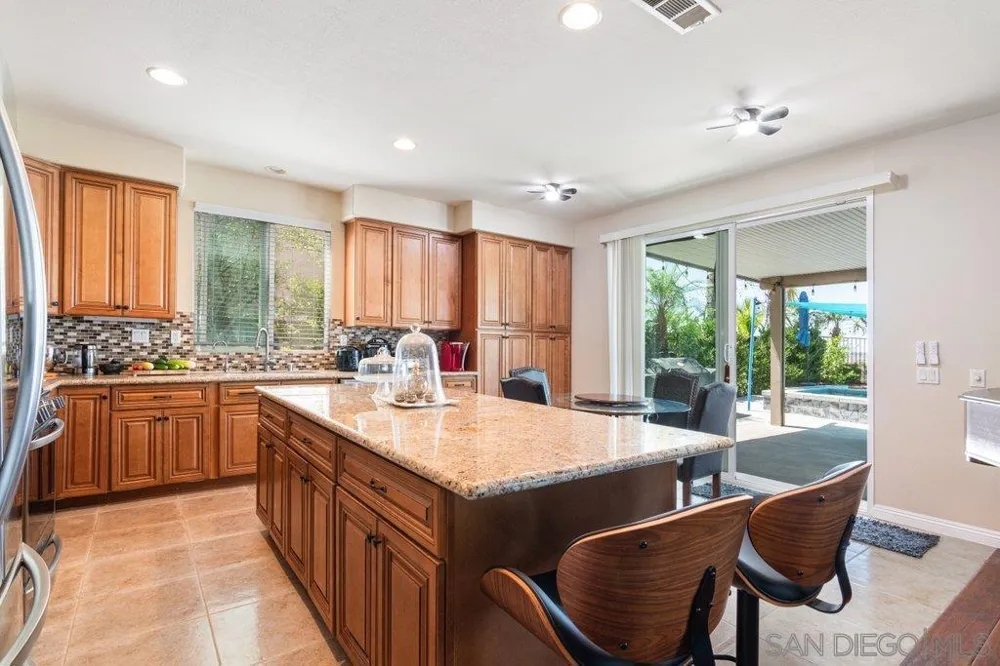 15325 E La Casa Dr Moreno Valley, CA 92555