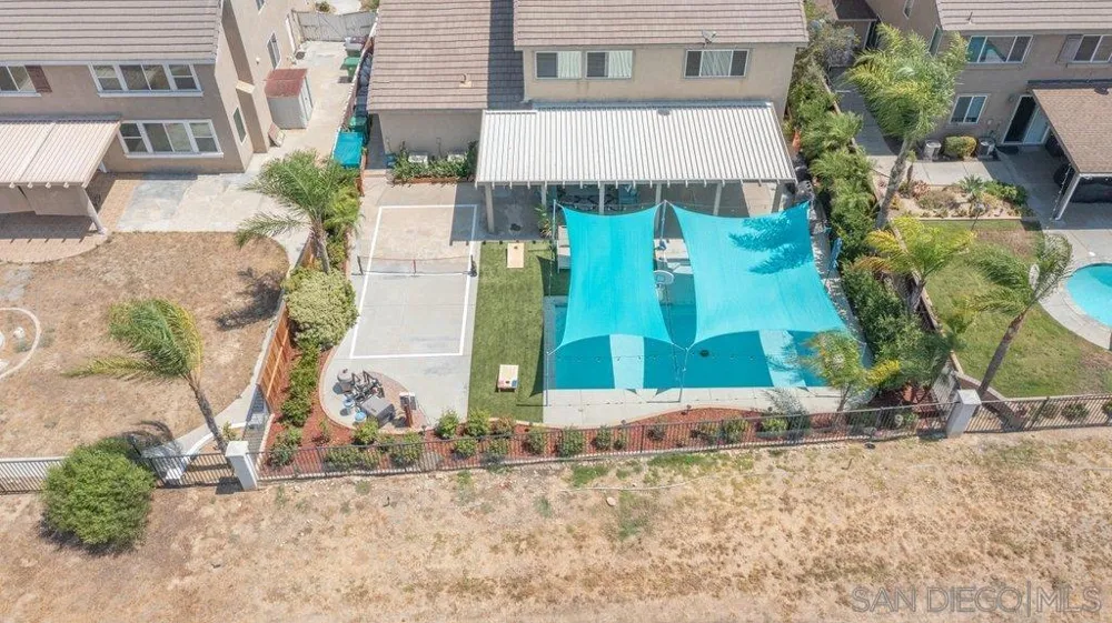 15325 E La Casa Dr Moreno Valley, CA 92555