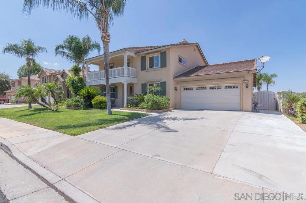 15325 E La Casa Dr Moreno Valley, CA 92555
