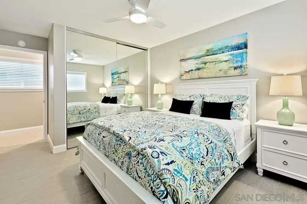 337 Rosemont St La Jolla, CA 92037