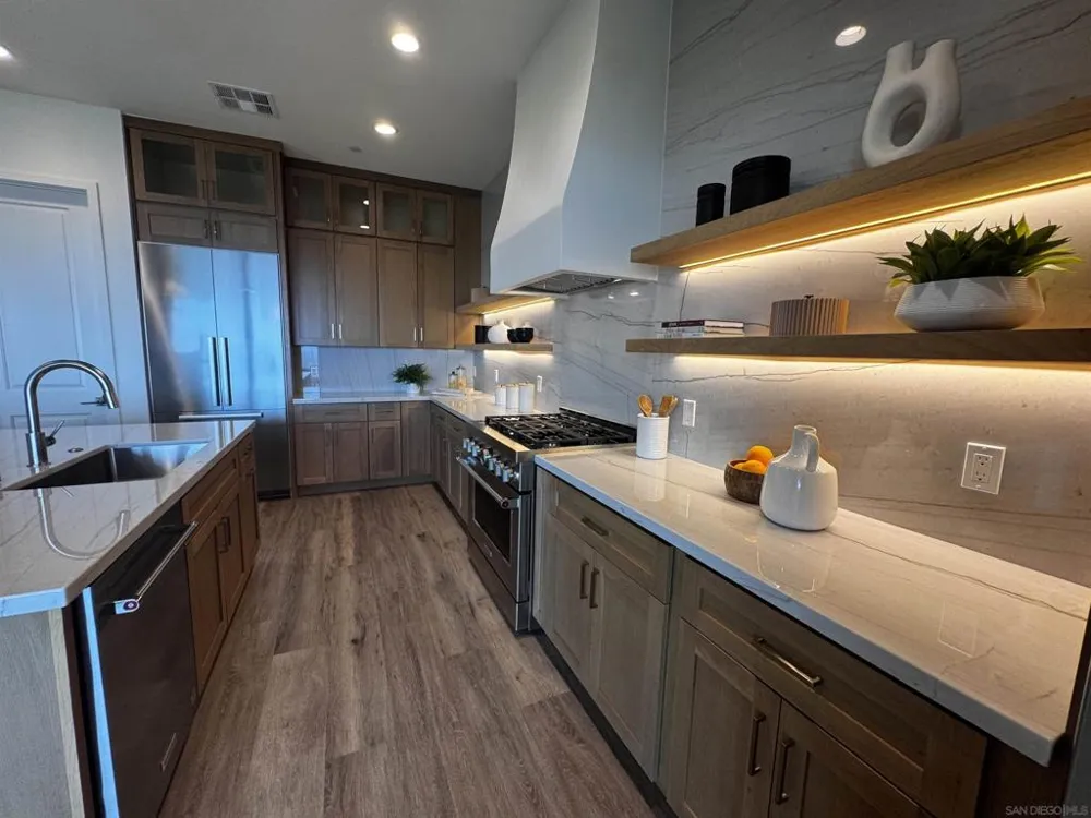 11631 Via Trevi Lakeside, CA 92040