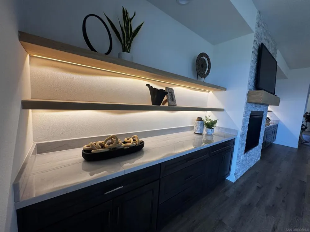11631 Via Trevi Lakeside, CA 92040