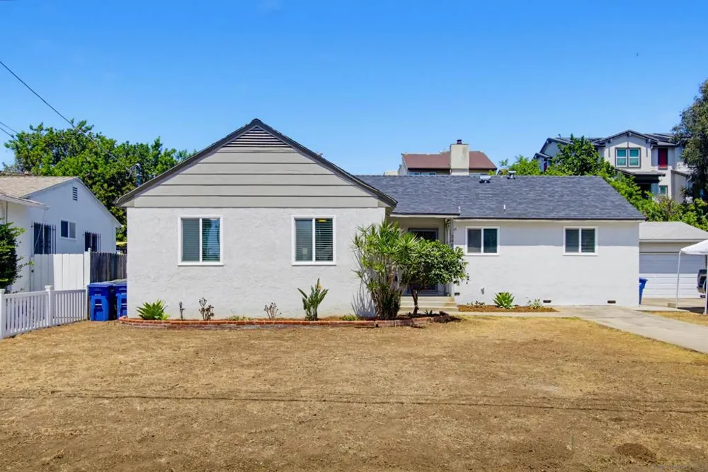 3468 Trophy La Mesa, CA 91941