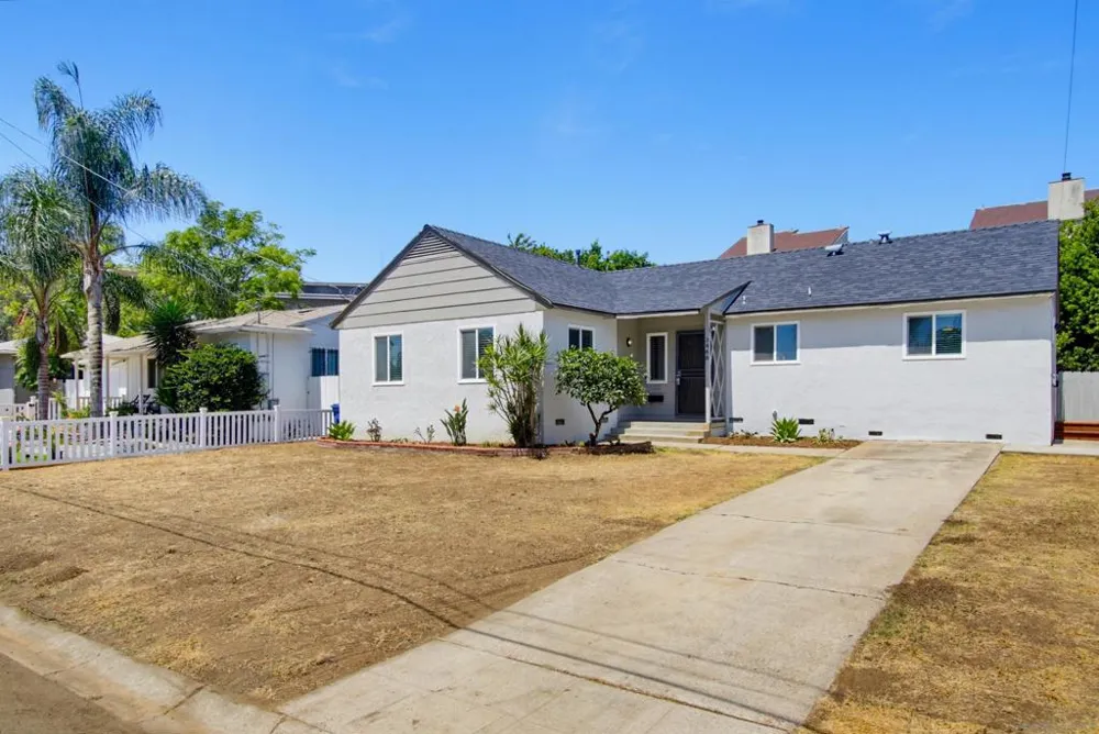 3468 Trophy La Mesa, CA 91941